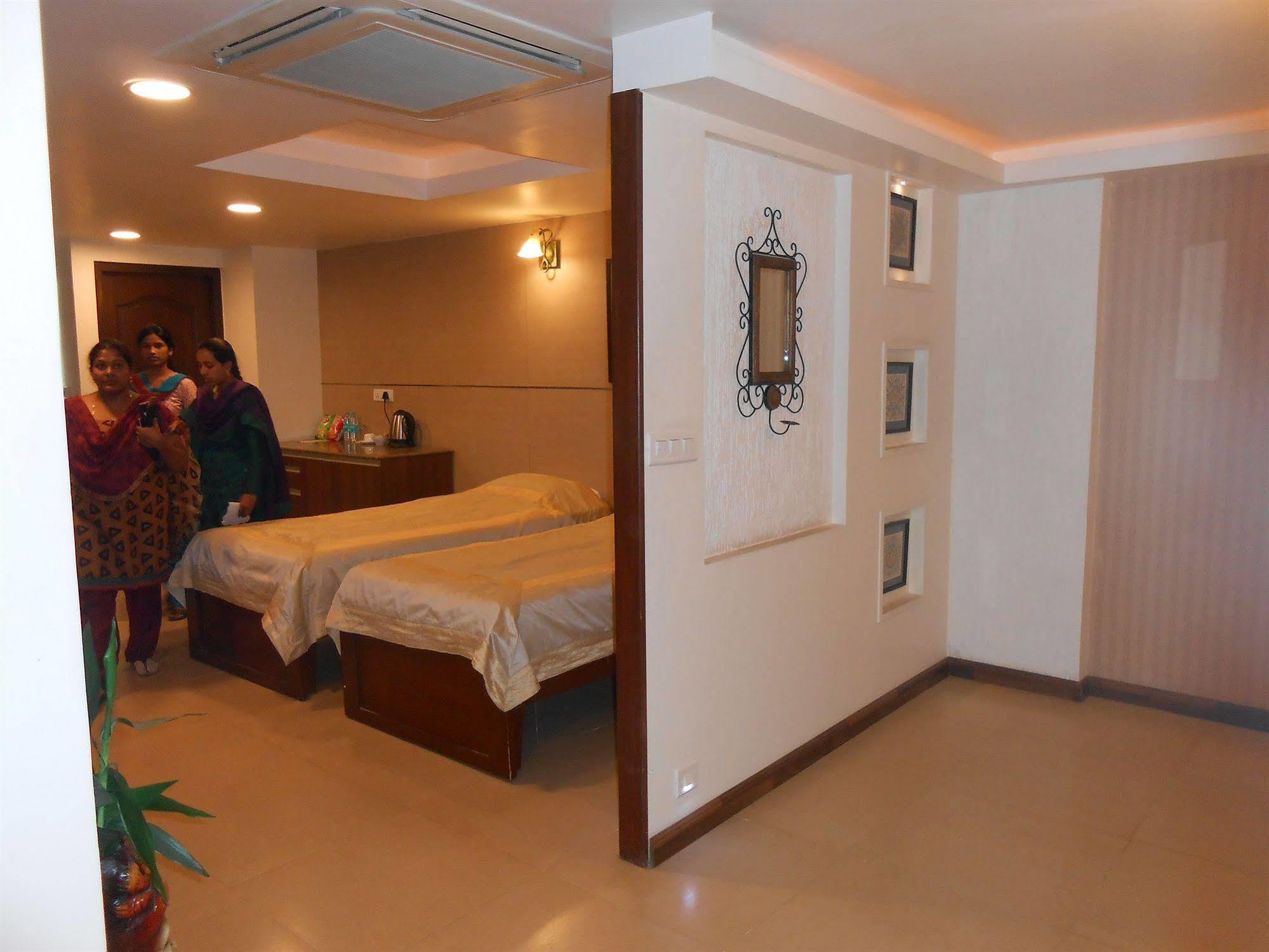 Brunton Heights Executive Suites Bengaluru Zewnętrze zdjęcie